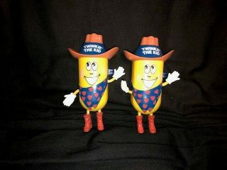 2 - 2001 Hostes Twinkie The Kid Snack Cake Holders