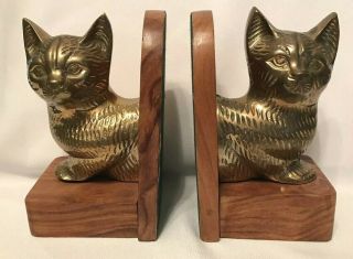 Vintage Unique 2 Two Brass Bronze Cat Figurine Wood Book Ends 6.  25 " Tall