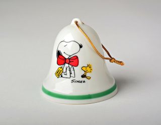 Vintage Snoopy Woodstock Charlie Brown Christmas Tree Bell Ornament 1976