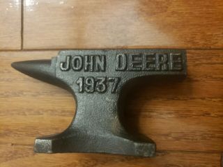 Cast Iron John Deere 1937 Anvil W/ Antique Finish And Raised Letters Paperweight