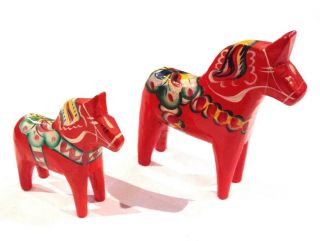 Akta Dalahemslojd Horse - Tillv.  G.  A.  Olsson 5 " Horses 4 " Red Art Dali Sweden