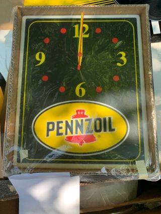 Pennzoil Illuminated Clock