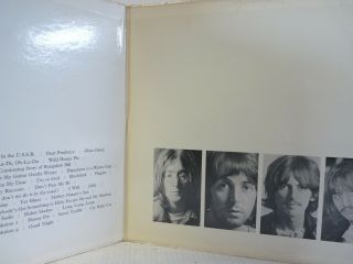 THE BEATLES WHITE ALBUM 2 - LPs FROM 1968 1ST PRESS APPLE & POSTER MORE LPs M 3