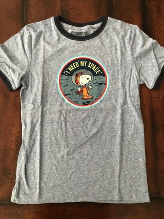 Comic Con 2018 Snoopy I Need My Space Tee NASA Limited Edition Child Small 2