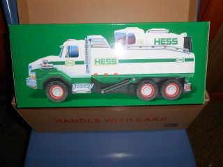 2017 Hess Dump Truck & Loader Construction Official Hess Toy Truck Nib