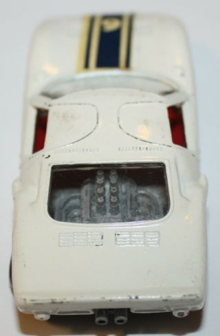 Matchbox Lesney 41C Ford GT White body with yellow hubs - 3