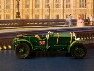 Matchbox Model Of Yesteryear 1930 4 1/2 Lt.  Charged Bentley Green Y 2 - 4 - 1.