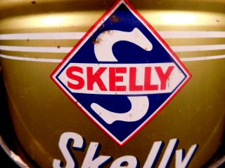 large vintage SKELLY SUPREME GREASE empty metal can with bail - Oil Wells 3