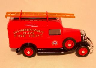 1932 Ford V8 Pickup Los Angeles County Fire Ladder Truck Diecast 1:43 Scale