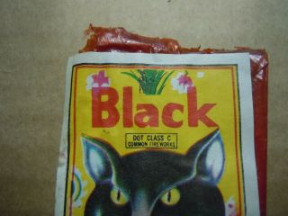 5 - 1974 or Earlier Black Cat Firecracker Label LI & FUNG LTD. ,  HONG KONG 2