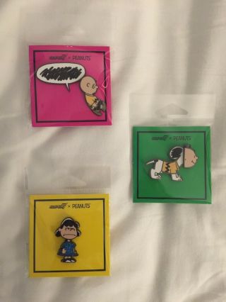 Sdcc 2019 Exclusive Super7 Peanuts Enamel Pin Set Of 3 Charlie Brown Snoopy Mask