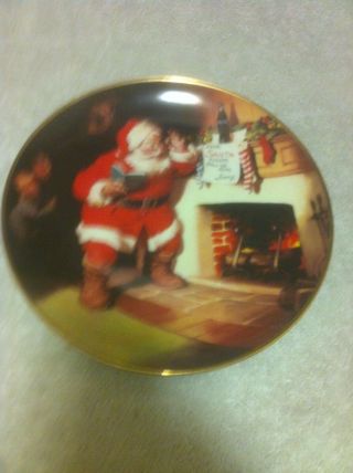 Coca Cola Collector Plate - Christmas - 1993 - The Pause That Refreshes - - - Vgc