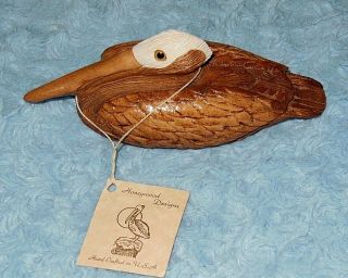 Honeywood Designs Carved Glass Eye Pelican Sculpture Figure USA VGC 3