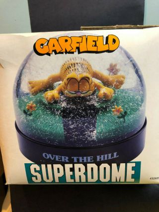 Large 8 " Garfield Over The Hill Superdome Globe W Gold Sparkles Rare