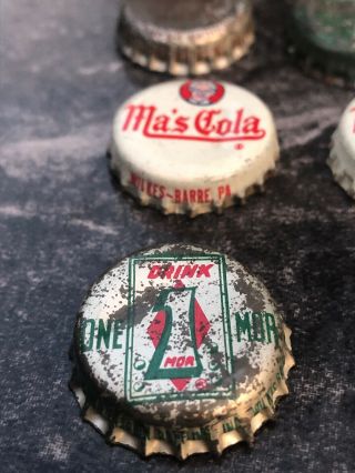 MA’S Cola CORK Soda BOTTLE CAP WILKES BARRE PA ROOT BEER ONE MOR SIGN CAPS VTG 8