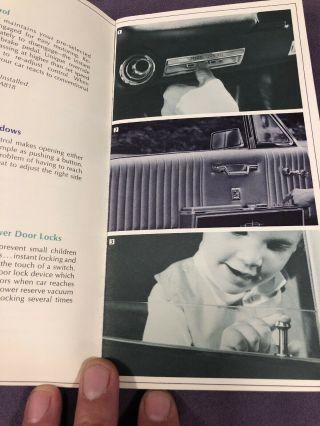 1967 Lincoln Continental Accessories Brochure 32385 - HZ4JKV 3