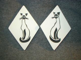 2 Vtg Mcm 50s 60s Siamese Cat Wall Plaques Chalkware