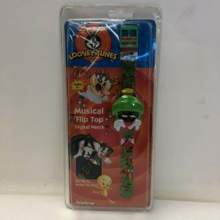 Vintage Looney Tunes Musical Flip Top Digital Watch Marvin The Martian