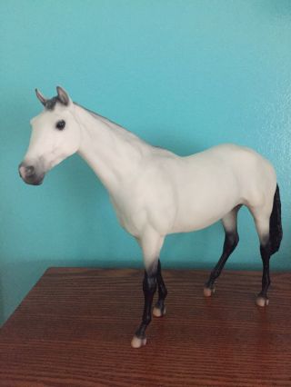 Vintage Breyer Touch Of Class Light Gray Horse Black Points Mold 420 C.  Hess