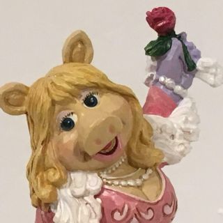 Jim Shore Disney 4020801 DIVA? MOI? Resin The Muppets Miss Piggy Figurine BNIB 5