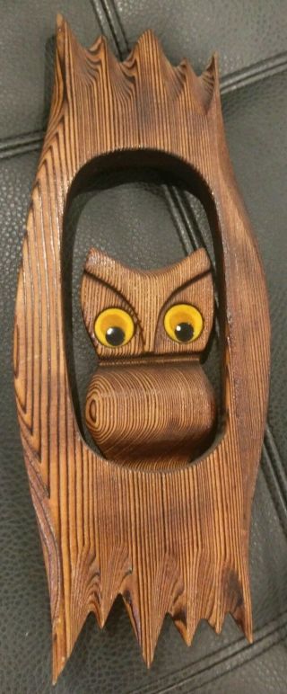 Cryptomeria Owl Plaque Wall Hanging Carved Wood Branch Vintage Mid Century