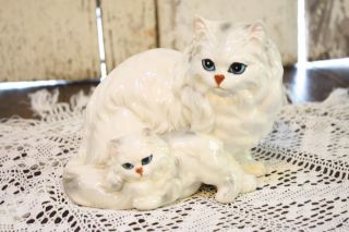 Porcelain Cat Vintage White Mother Cat And Kitten Blue Eyes Gray Patches Signed