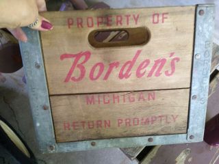 Vintage Borden’s Milk Dairy Mi.  Wooden Metal Crate Box Primitive Antique 1950 