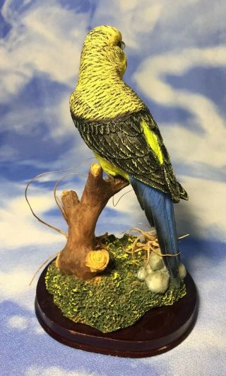 HTF Rainforest Flora Resin Parakeet Bird Figurine w/ Real Plants Wood Base RGUC 4
