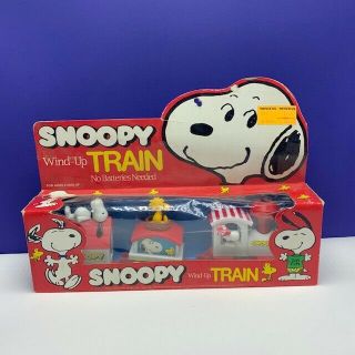 Peanuts Gang Charlie Brown Snoopy United Feature 1966 Wind Up Train Woodstock