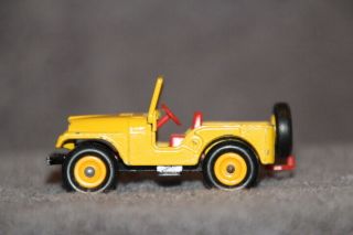 Vintage Lesney Matchbox Standard Jeep Yellow Hubs No.  72 1966