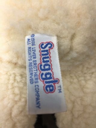 Russ Berrie SNUGGLE Fabric Softener Bear 10 
