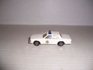 ERTL 1980 Pontiac Bonneville Duke of Hazzard Sheriff Police Car 1:64 Diecast 3