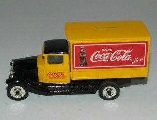 Vintage Coca - Cola Coke 1999 1/43 1930 Delivery Truck Bank (3059wy)