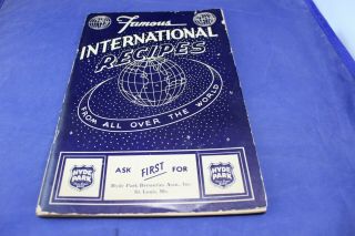 1948 Hyde Park Beer International Recipes Cookbook Advertising Saint Louis Mo
