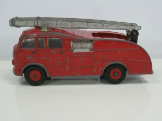 Vintage Dinky Meccano England Fire Engine Truck 955