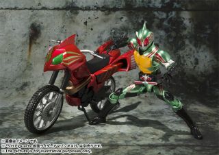 S.  H.  Figuarts Kamen Masked Rider Amazon Omega Junglaider Figure Bandai