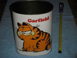 Vintage 1978 Garfield The Cat Metal Trash Can Comic Strip (gorgeous)