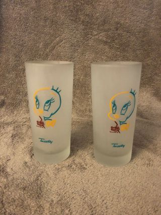 1995 Tm & Wb Tweety Bird Frosted Drinking Glasses