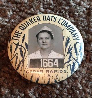 The Quaker Oats Company Employee Badge Pin 1664 Cedar Rapids Iowa Memorabilia