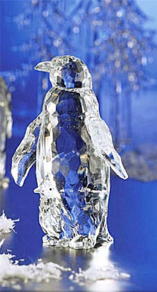 Penguin And Baby Bird Sculpture Figurine Crystal - Like Clear Acrylic Lucite