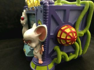 Pinky and the Brain Steampunk TV set with interchangeable messages 3