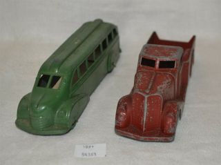 Lmas Metal Masters Co.  Vintage Metal Red Truck & Green Bus Diecast