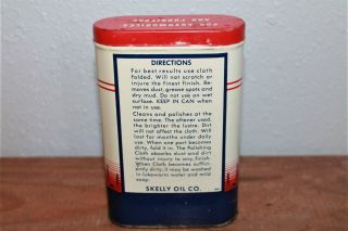 VINTAGE SKELLY OIL WAX TREATED POLISHING CLOTH IN TIN CONTAINER (RARE) 4