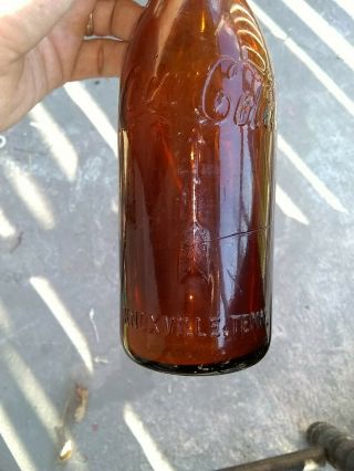 KNOXVILLE TENN AMBER COCA COLA STRAIGHT SIDE BOTTLE with arrows 3