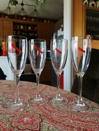 4 X G.  H.  Mumm Champagne Flutes / Glasses 19 Cm