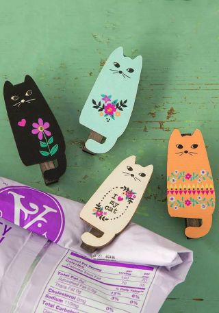 Cats Magnet Happy Clips Set Of Four.