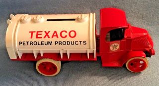 Texaco 2 1926 Mack Bulldog Tanker Die - Cast Metal Truck Bank 1985 Ertl