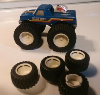 1991 Vintage Hot Wheels Big Foot Ford Pickup Truck With Large And Small Wheels