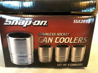 Snap - On Stainless Socket Can Cooler 3