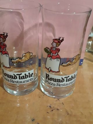 Round Table Pizza Glasses Set Of 2 Rare